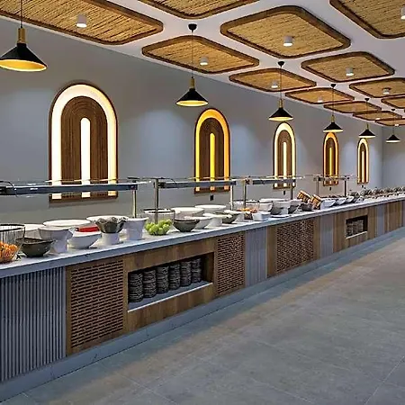 Monk Hotel 4*