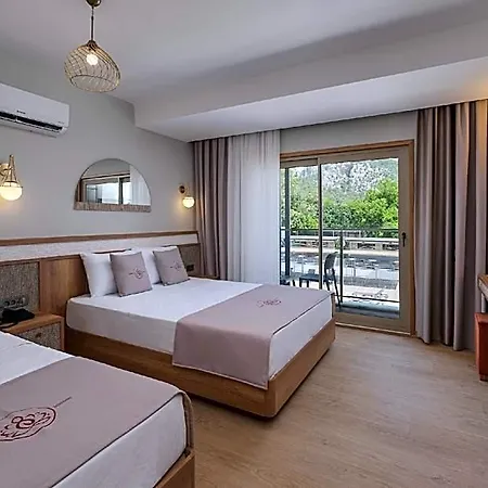 Monk Hotel